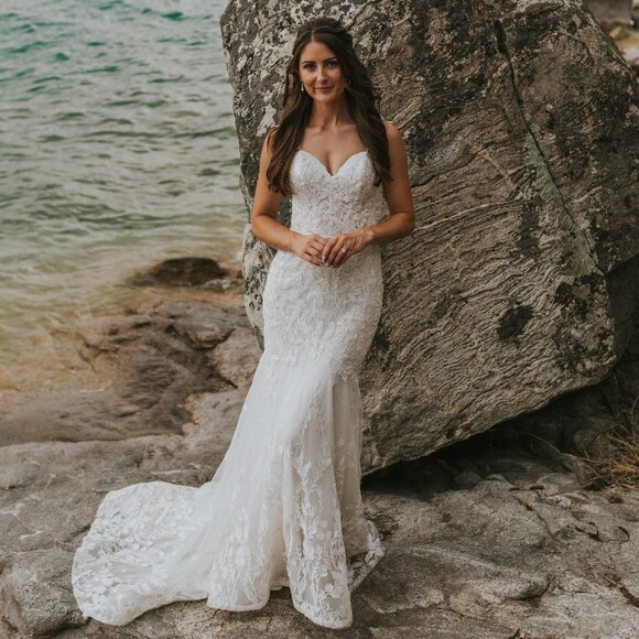 L'amour by Calla Blanche Daenerys - Wedding dress in Ivory/ivory size 4 - Picture 5 of 7